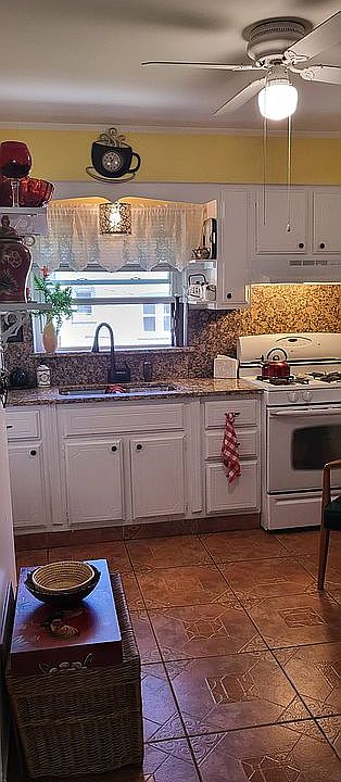 1st image of 4249 N Kedvale Ave APT 8