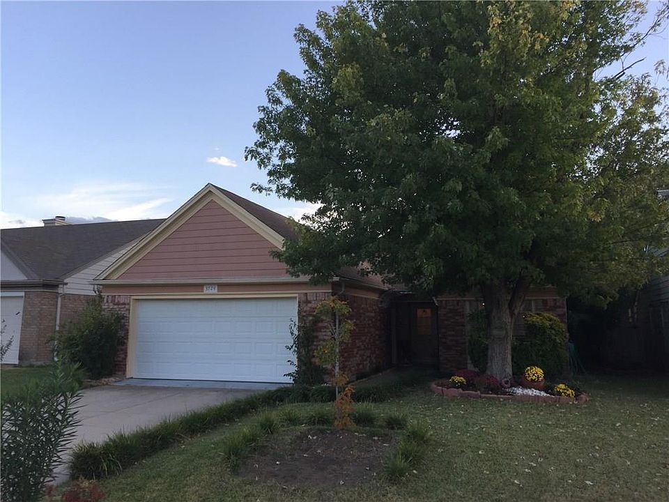 1st image of 3724 Huckleberry Dr
