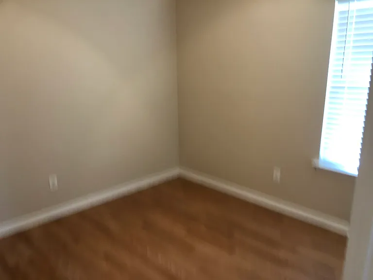 912 Elderberry Ln — Photo 31