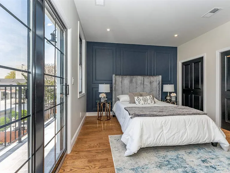 253 Hancock Ave #2 — Photo 38