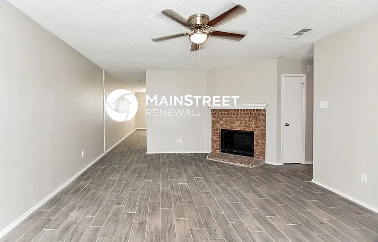 1708 BEAU CT — Photo 2