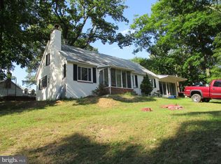 63 Riverside Dr, Severna Park, MD 21146