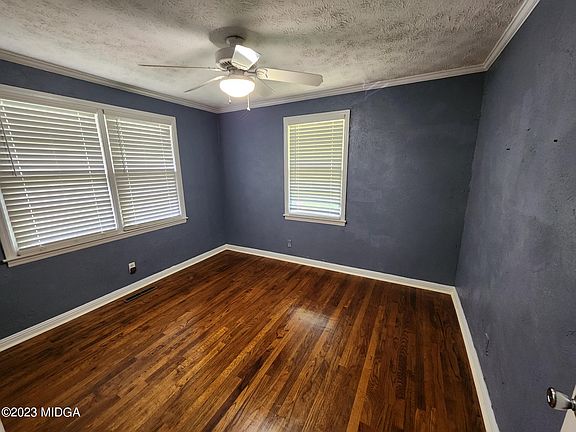 3rd image of 2988 Audubon Dr
