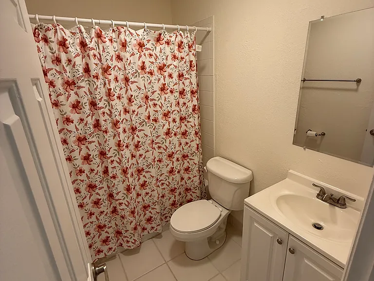 4609 Bayshore Dr #5 — Photo 5