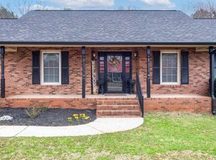 1409 Fairview Dr, Monroe, GA 30656