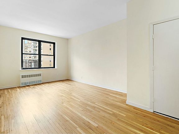 5th image of 534 E 88th St #3CD