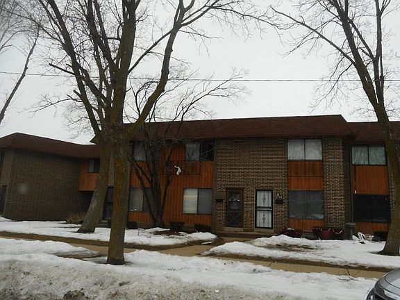 2nd image of 6162 W Port Ave