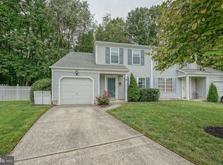 7 Woodhaven Ct, Clementon, NJ 08021