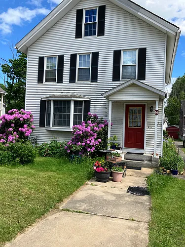 16 W Main St #1 Photo 1