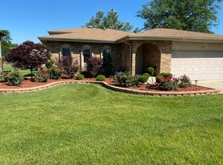 2820 Lake Park Ct, Lynwood, IL