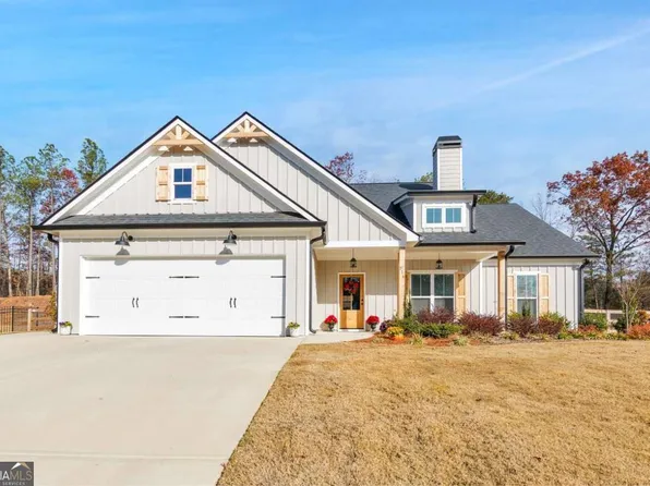 516 Barnwood Dr, Rockmart, GA 30153