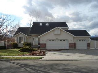 9692 S Iron Gate Rd, South Jordan, UT 84095