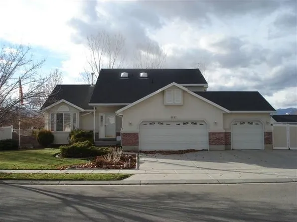 9692 S Iron Gate Rd, South Jordan, UT 84095