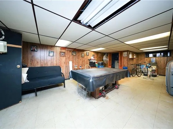 1296 East 54th Street image 23 of 32