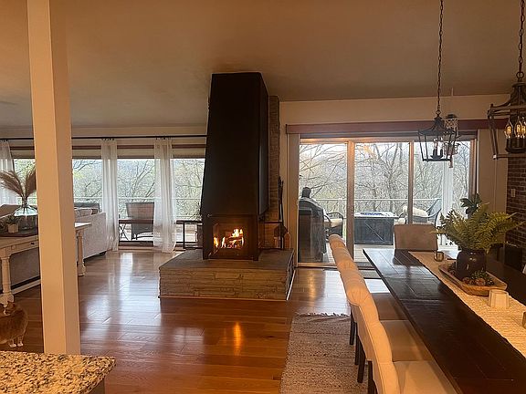 Gas Fireplace 