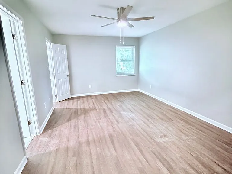 2311 Old Saint Augustine Rd — Photo 12