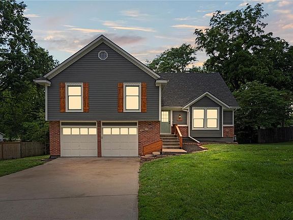 2nd image of 4904 Ballentine St