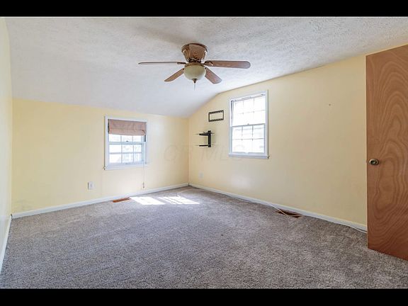 4th image of 331 N Murray Hill Rd