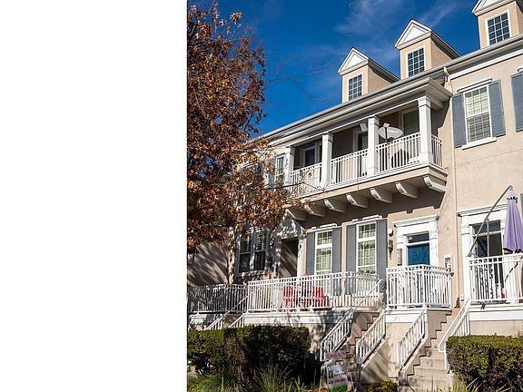 2nd image of 3769 Finnian Way