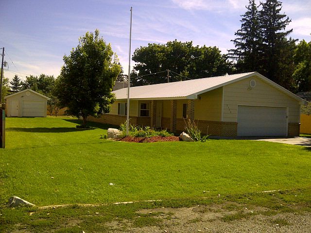 1st image of 3538 N Dayton St