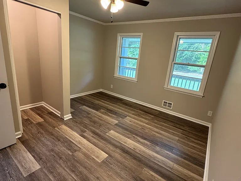 4245 Pecan St — Photo 10