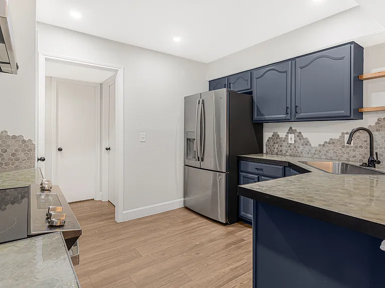 12142 Vista Nogal St — Photo 12