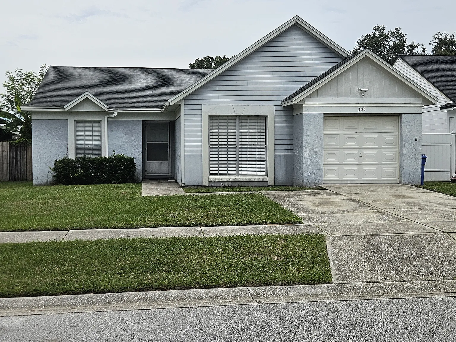 3 bed, 1244 sqft, $1,995 — Photo 2