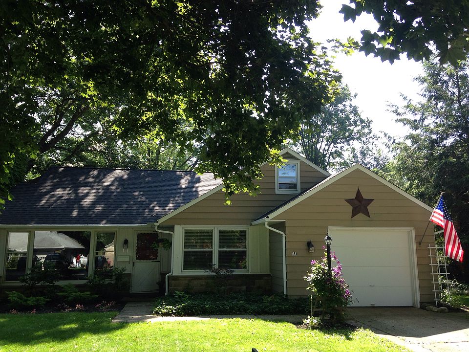1st image of 151 Edgewood Dr