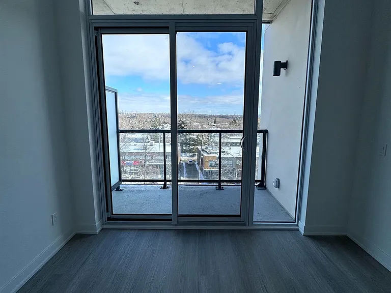 8188 Yonge St #617 — Photo 8