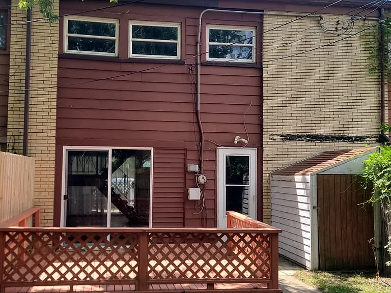 15907 Debra Dr — Photo 29