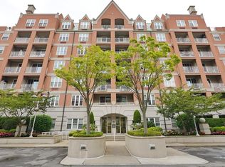 150 Oceana Dr W APT 4A, Brooklyn, NY 11235