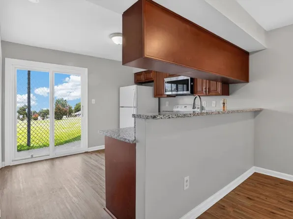 351 Fort Worth Ave APT 102, Norfolk, VA 23505