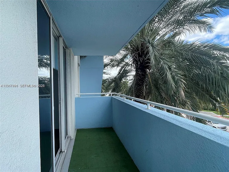 9201 Collins Ave #321 — Photo 20
