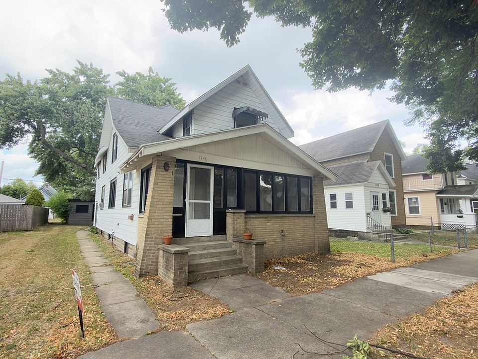 1st image of 1140 Fremont Ave NW
