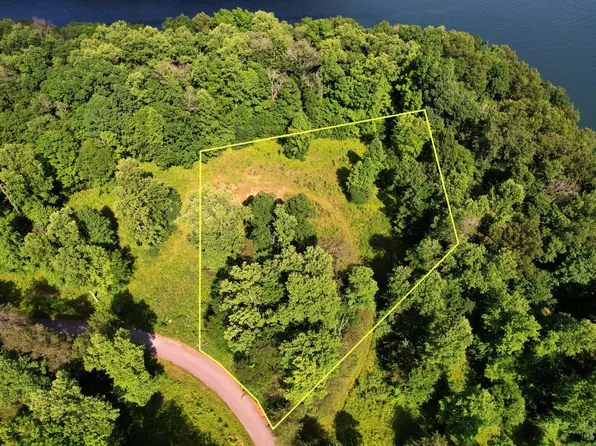 16 Wooldridge Rd, Jamestown, KY 42629