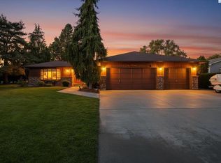 1675 April Loop, Richland, WA 99354
