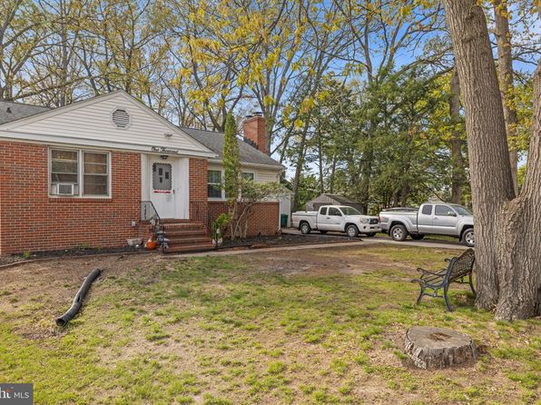 1000 Cayer Dr, Glen Burnie, MD 21061