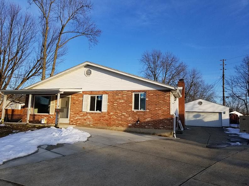 1st image of 2440 Lorna Ct