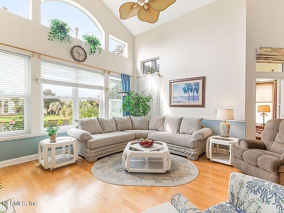 5th image of 673 SAND ISLES Circle