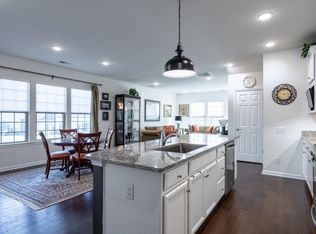 10 Farella Rd #501, Flemington, NJ 08822