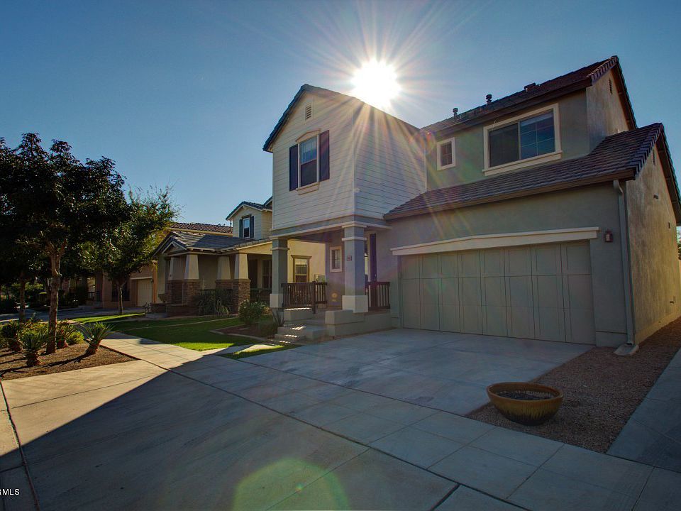 1st image of 15463 W Aster Dr