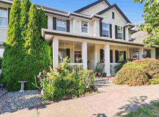 18043 70th Ave, Surrey, BC V3S 6X3