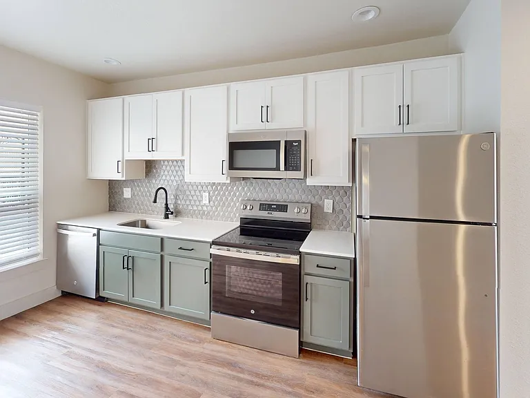 5750 Marquita Ave — Photo 6