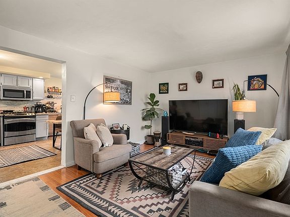 3rd image of 66 Roosevelt St #4