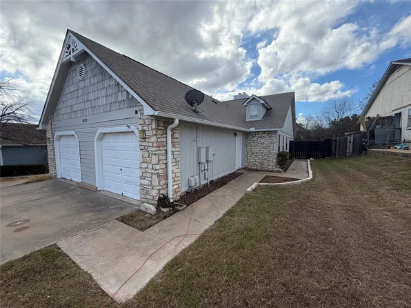 507 Cutty Trl APT B, Lakeway, TX 78734