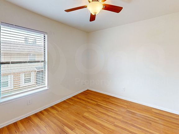 4th image of 4928 Flamingo Rd