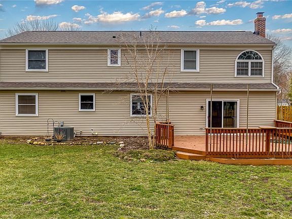 4th image of 25684 Hidden Acres Dr