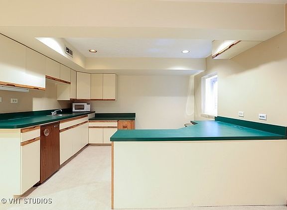 5th image of 2788 Weeping Willow Dr APT B