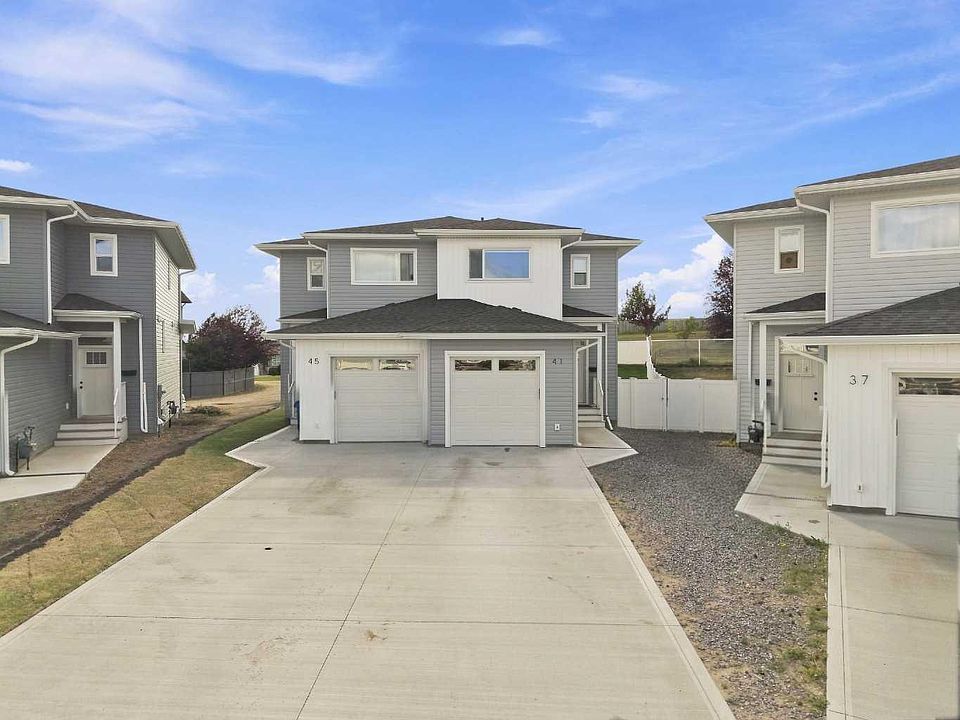 1st image of 41 Pinnacle Close