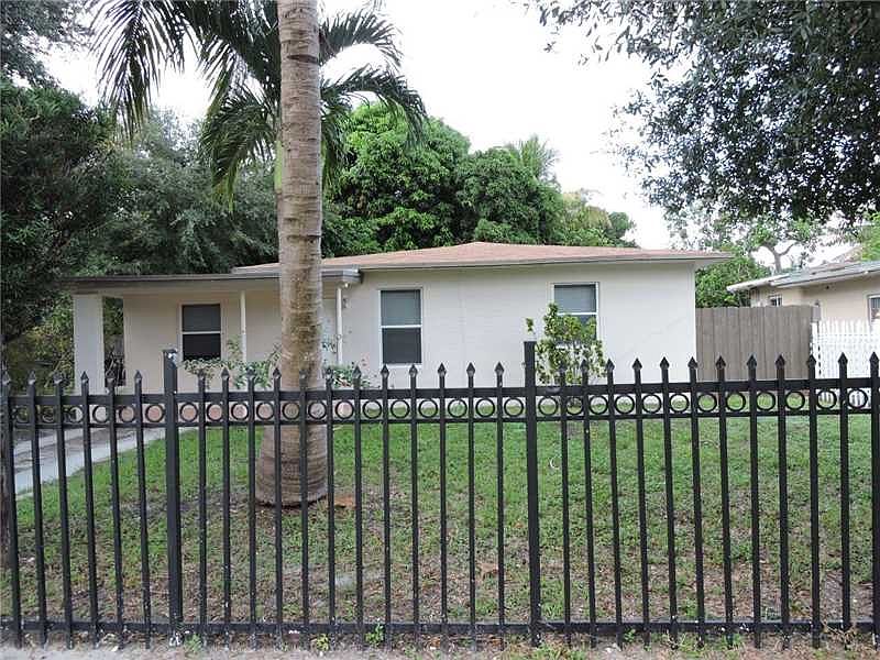 1st image of 1331 NE 154th St